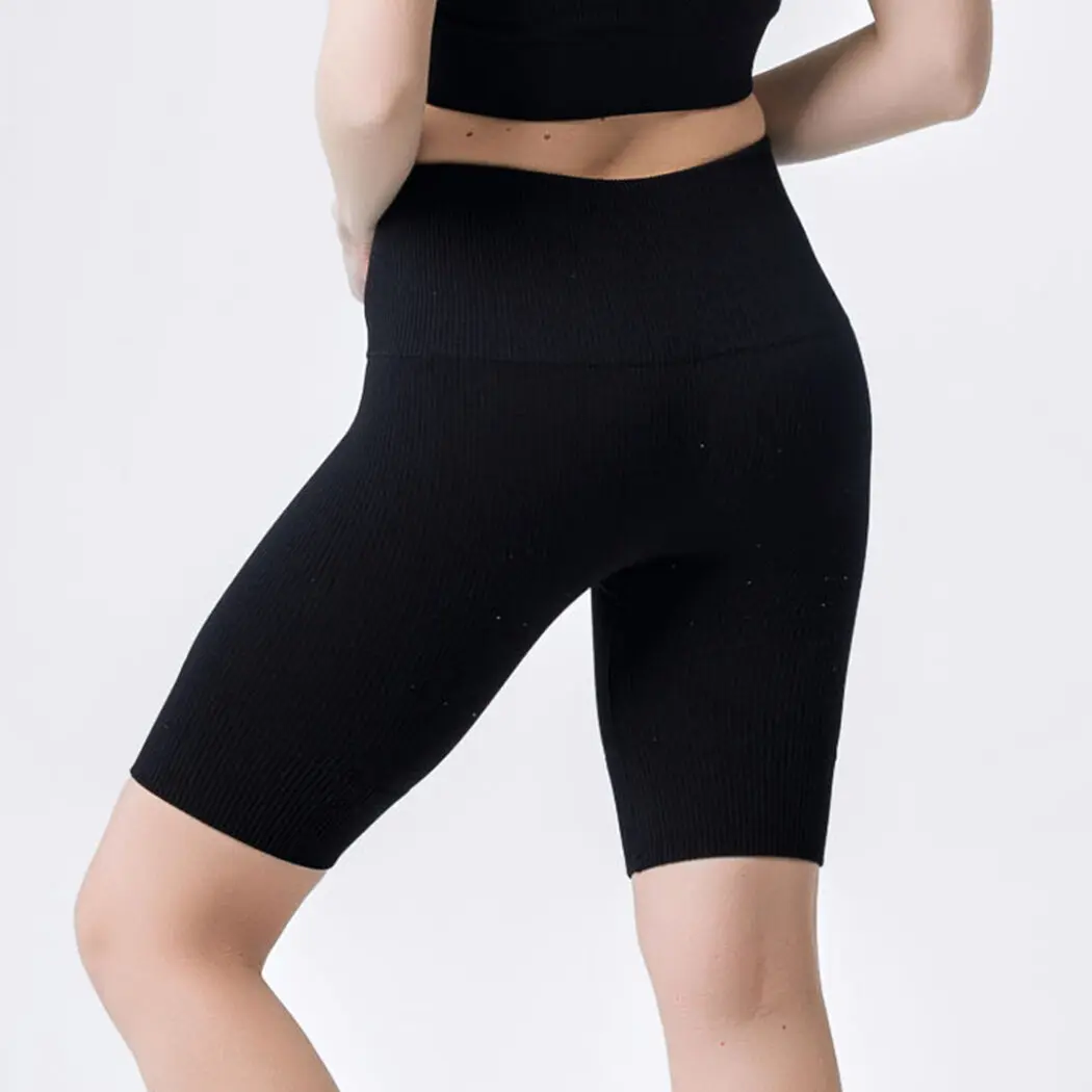 AURA SHORTS - Image 2