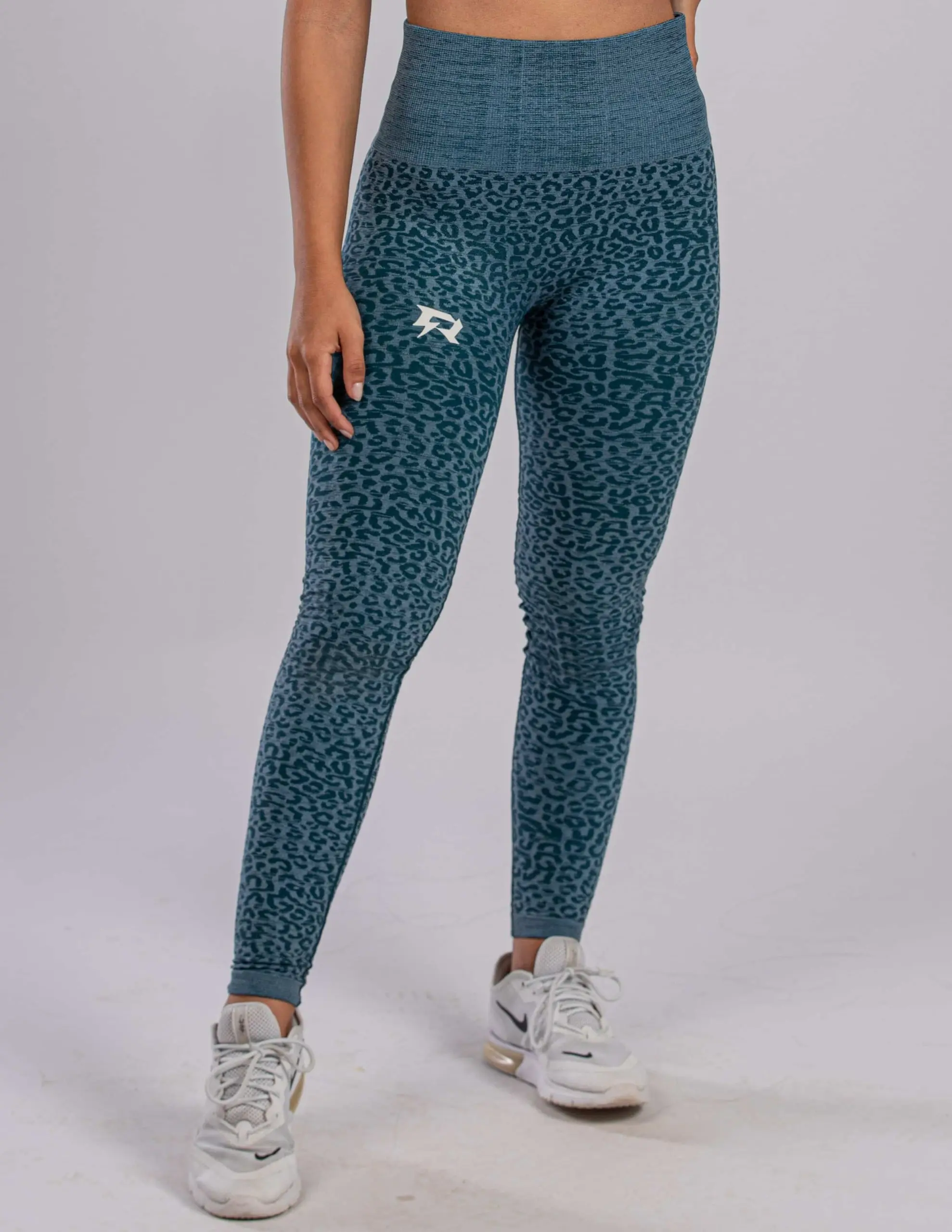 CHEETAH PANTS - Image 17