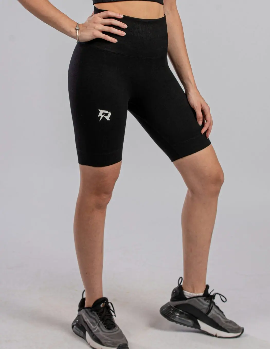 BIKERS SHORTS - Image 9