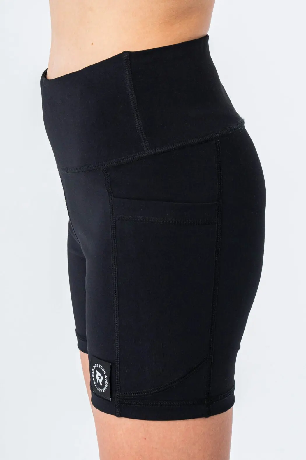 STITCH SHORTS BLACK - Image 3